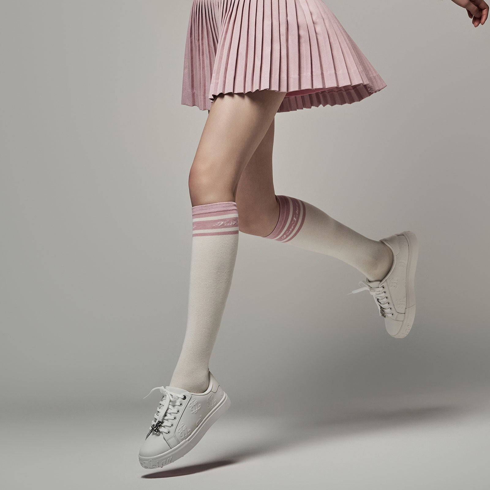 STRIPE JACQUARD KNEE SOCKS(PINK CHORAL)